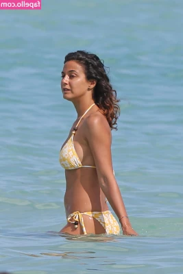 Emmanuelle Chriqui [ emmanuelle-chriqui ] - Who loves a gaped pussy