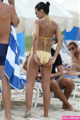 Emmanuelle Chriqui [ emmanuelle-chriqui ] - did you call for a maid?😏