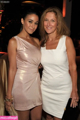 Emmanuelle Chriqui [ emmanuelle-chriqui ] - Good morning... from our home to yours.🌞🌞🌞