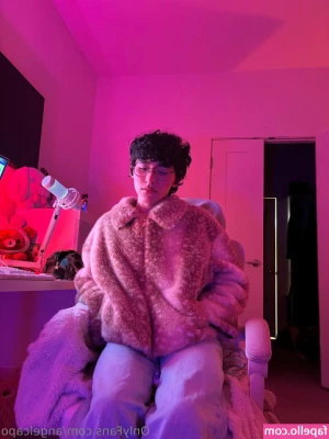 angelcapo - I wont be able to post any penetration videos for awhile   I have an
