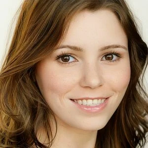 Amy Dallen