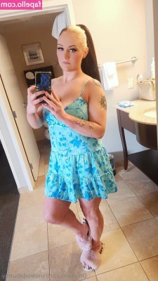snowydabunny - You love feet  Enjoy my soft and luscious feet