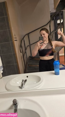 studentmi - I like to tease  but I love to tease and deny