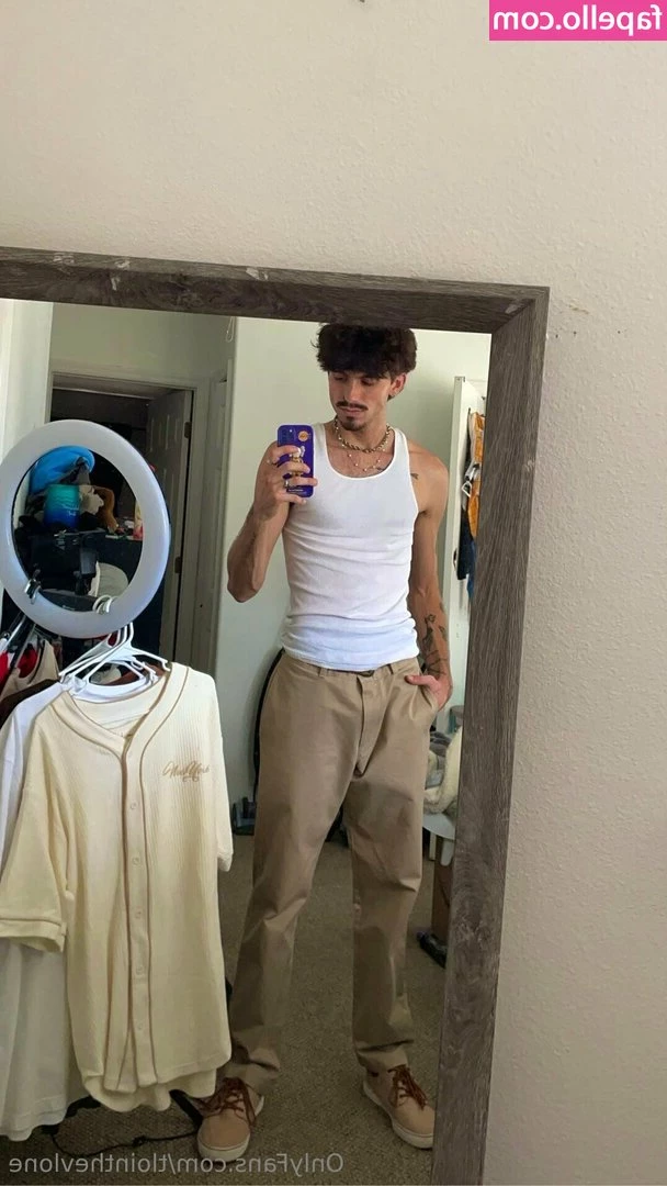 tlointhevlone - I’m alone & horny 😈 check dms babe 📥
