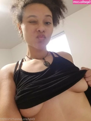 u157533597 - send $50 and your name and im filming a custom video for your eyes