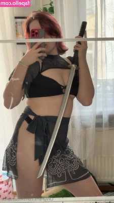 kitsu.spice [ kitsu-spice ] - Black heels and pantyhoes😍