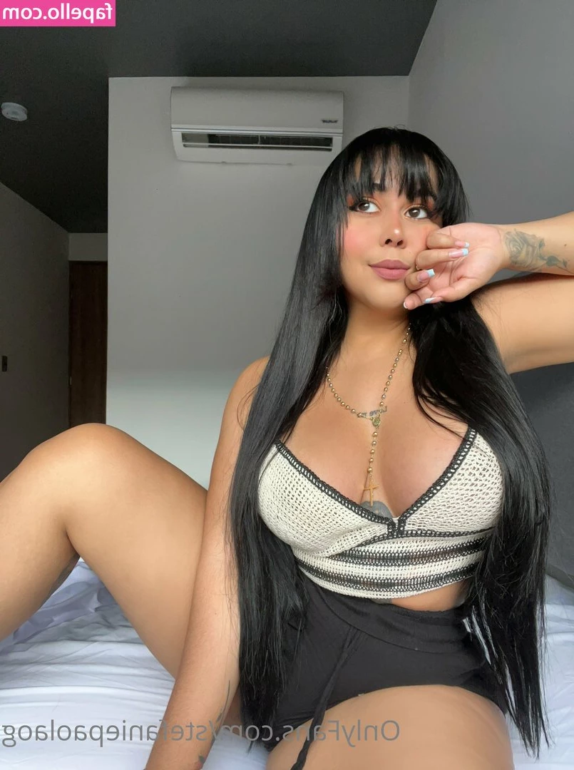 stefaniepaolaog - Cute date outfit