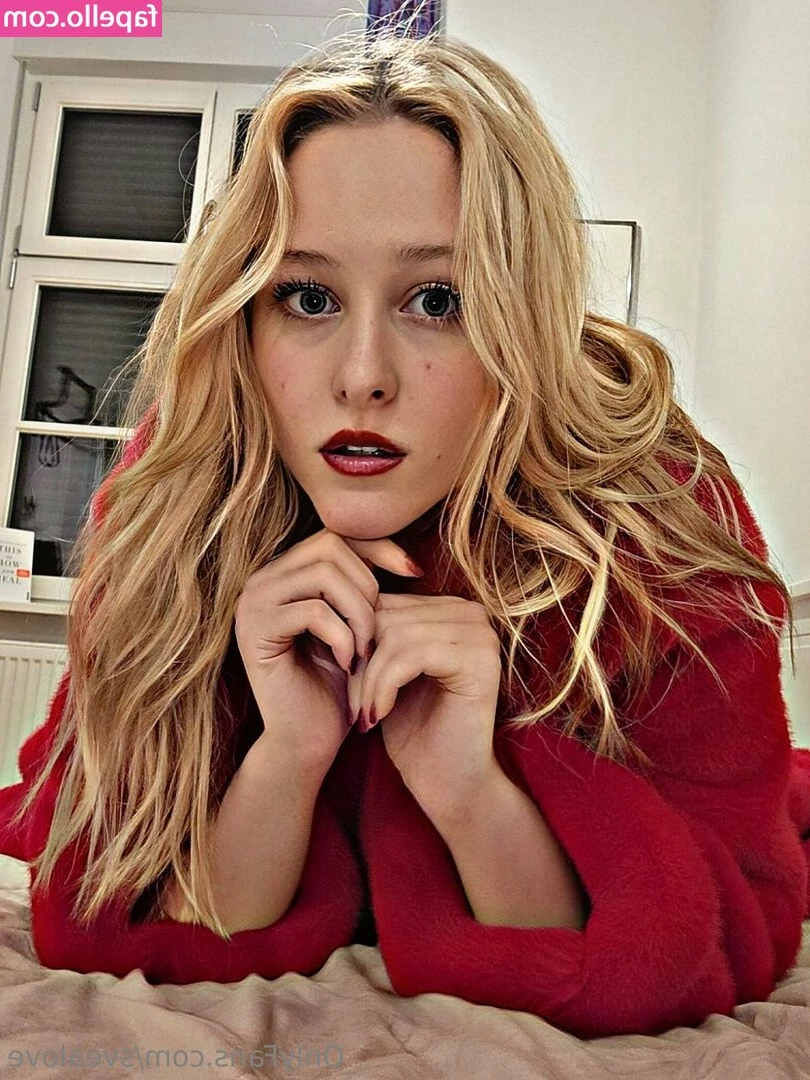 svealove - I m your sexy slut   Let me blow your mind papi