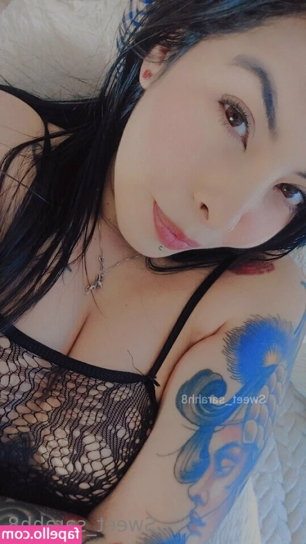 sweet_sarahh8 [ sweet-sarahh8 ] - 𝓗𝓪𝓹𝓹𝔂 freaky 𝓕𝓻𝓲𝓭𝓪𝔂 😈💦 Dm me