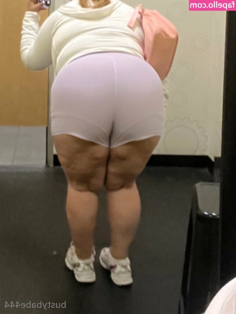 bustybabe44 - Buongiorno