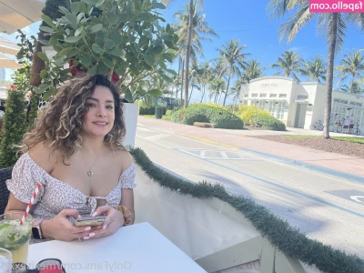 mexisexxxi - Definitely need a pedicure    maybe you can help with that