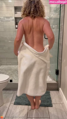 peachhautewife - Anyone still on my page sweets