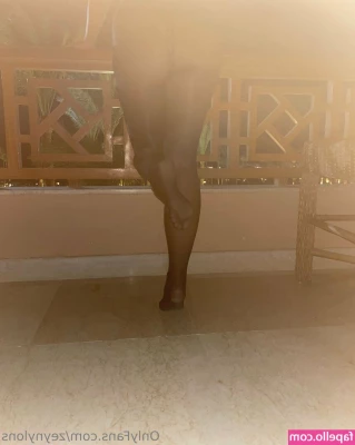 zeynylons - Here we go