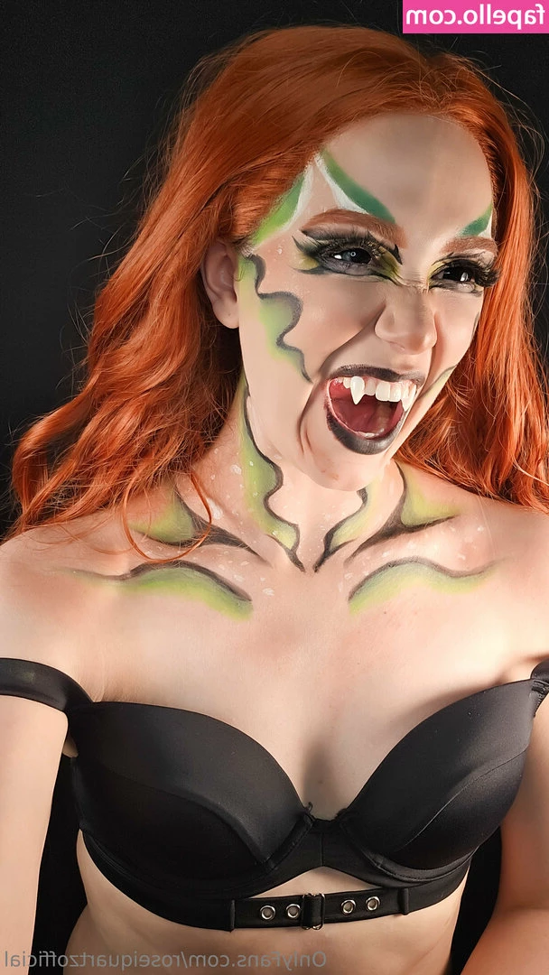 Roseiquartzofficial [ roseiquartzofficial-7 ] - Ia postar um videozinho acompanhada  mas o only não está deixando