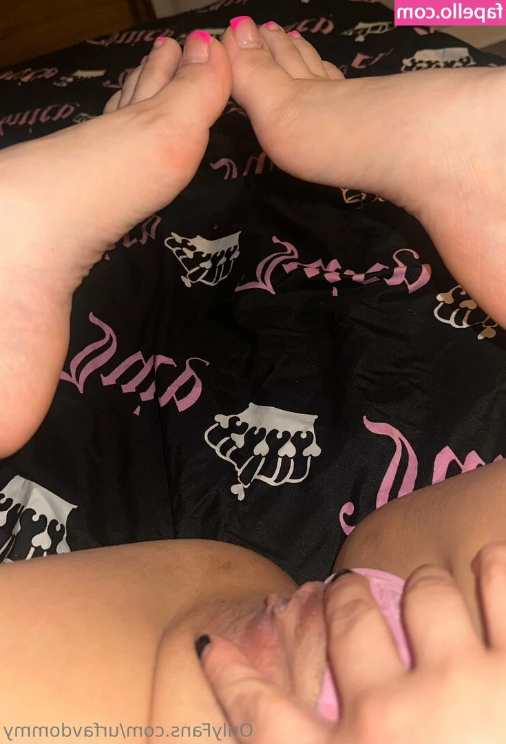 urfavdommy - Reward for 300 fans   imagine you come home to me face down ass up 