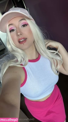 Ameli Kanari [ ameli-kanari ] - Show me your PJS 🤩