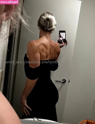sam_rose_hotwife [ sam-rose-hotwife ] - Friday eve