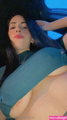 queenmari20 - Making myself look beautiful for a custom shoot x