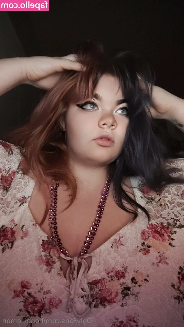 honeiilemon - Who here wants to get dominated by a Demon?