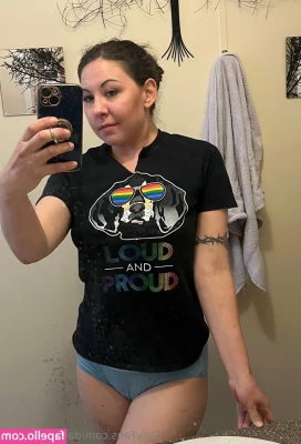 dallasbellafree - Little foot massage