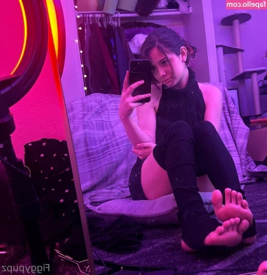 figgypupz - New   lingerie you guys helped buy    Will be doing a full set in