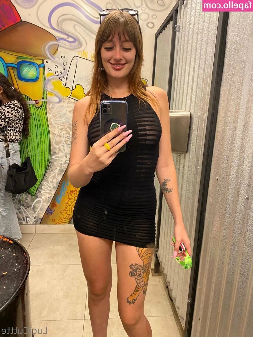 lucicuttte - Wait till you see it from the back