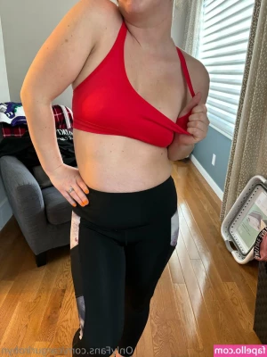 cargurlrobyn - Happy Saturday .. I’m getting wet today 💦💦