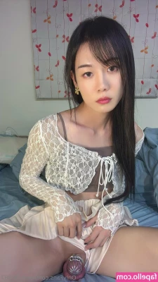 amily99887 - Happy Titty Tuesday