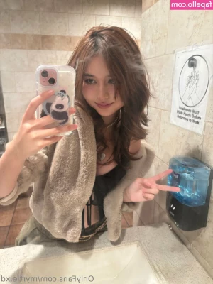 cqndygrl - So I was touching myself for you