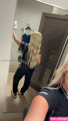 juliannapeyton - It's really hot that I've gotten fat enough that I can literally hide