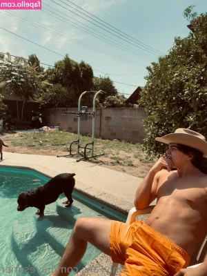 hayesgrier [ hayesgrier-11 ] - I m not often on this side of rope    how would you lovelies feel