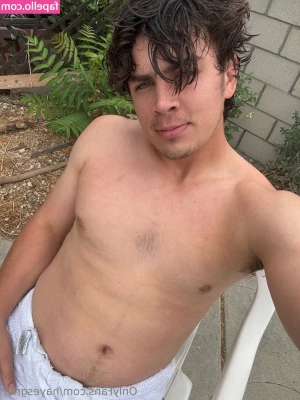 hayesgrier [ hayesgrier-11 ] - See me strip naked in a airplane bathroom
