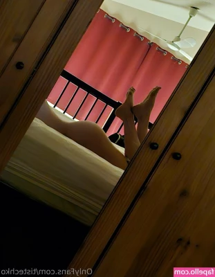 tistechko - Naughty fun with jada