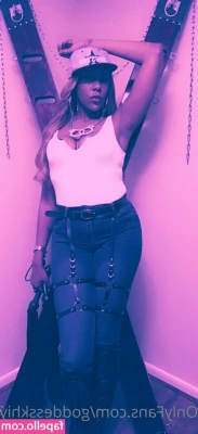 goddesskhiya - GUESS WHAT? It's Fuck Myself Friday so that's what I'm doing 😈 
