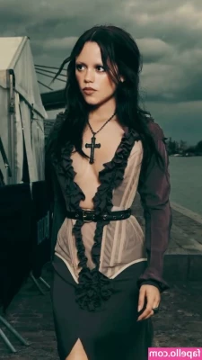 Jenna Ortega [ jenna-ortega-2 ] - All clean  who s going to make me dirty