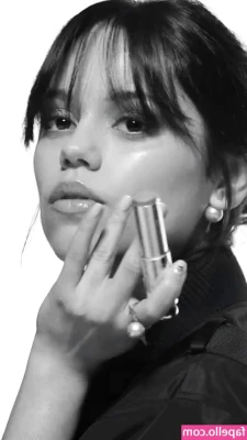 Jenna Ortega [ jenna-ortega-2 ] - Ugh so tight