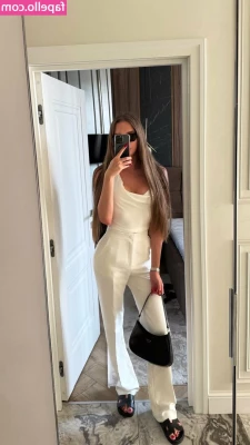 megan_ts_grl [ megan-ts-grl ] - Good morning, are you ready for breakfast? 😈 🍴