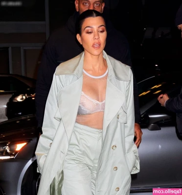 Kourtney Kardashian [ kourtney-kardashian ] - Some fun angles which one is your fave
