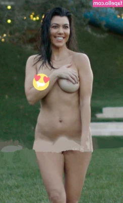 Kourtney Kardashian [ kourtney-kardashian ] - Send me a message  I got plenty more to offer