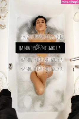 Kourtney Kardashian [ kourtney-kardashian ] - Rebirth Bludd Money