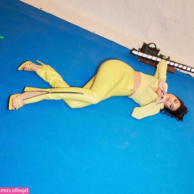 Kourtney Kardashian [ kourtney-kardashian ] - Step Sis Amateur Hentai Attempt 😜 Lots of dirty talk, ahegao,