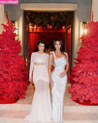Kourtney Kardashian [ kourtney-kardashian ] - Guys   I m still around  Been working 7 days a week  I m on day 22