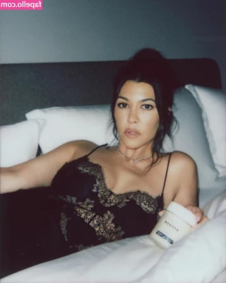 Kourtney Kardashian [ kourtney-kardashian ] - hosted a 4/20 pool party in this 🔥 look, we like?! 🧡