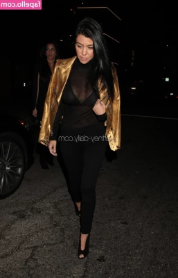 Kourtney Kardashian [ kourtney-kardashian ] - Hello my babies   Here you have four pics of me wearing one of my