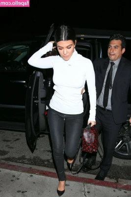 Kourtney Kardashian [ kourtney-kardashian ] - One of those nights part 1