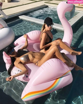 Kourtney Kardashian [ kourtney-kardashian ] - Just finished up editing the video with @nicolettejane and
