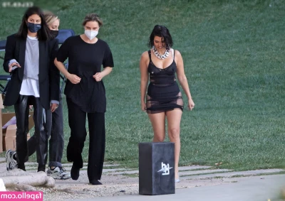 Kourtney Kardashian [ kourtney-kardashian ] - im gonna have space to shoot again so soon!  what do y'all wanna see
