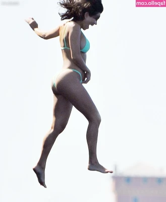 Kourtney Kardashian [ kourtney-kardashian ] - Mon copain rentre très bientôt les cochons !