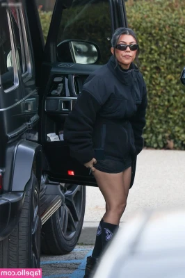 Kourtney Kardashian [ kourtney-kardashian ] - Taste authentic Italian pasta - done✅