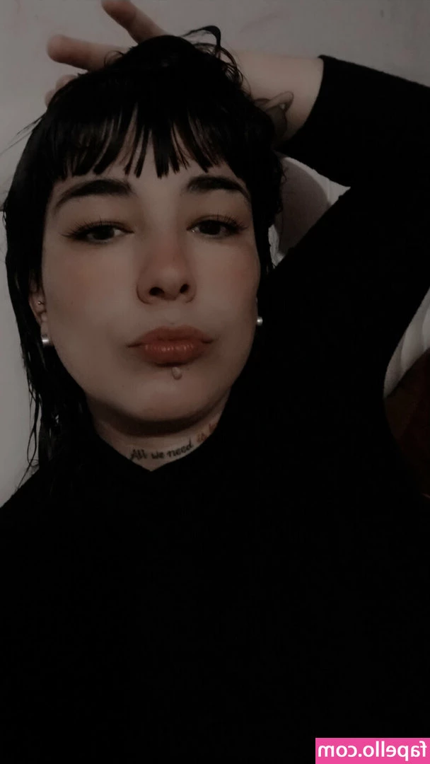 white_naught [ white-naught ] - New landing strip pics on my vip  scxquinn